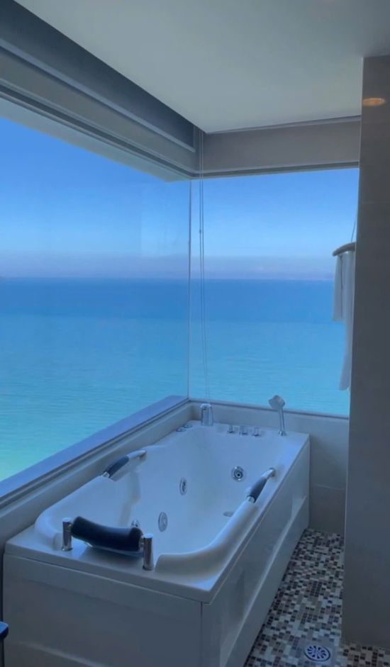 Bán căn hộ HaVana view trực diện biển