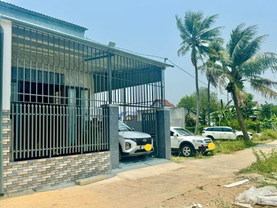 BÁN NHÀ GÁC LỬNG MỚI. CÁCH CHỢ DIÊN ĐIỀN CHỈ 30M. NGANG 7M