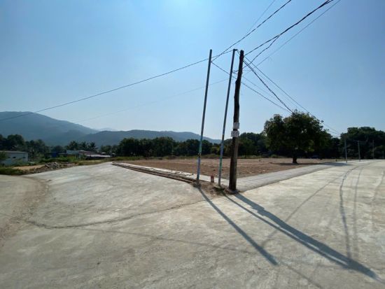 BÁN GẤP ĐẤT THỔ CƯ 100% CAM LÂM - GẦN DỰ ÁN VINGROUP - CÁCH NHA TRANG 20 PHÚT DI CHUYỂN
